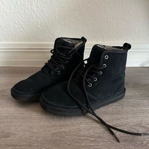 UGGS - lace up Neumel High boots